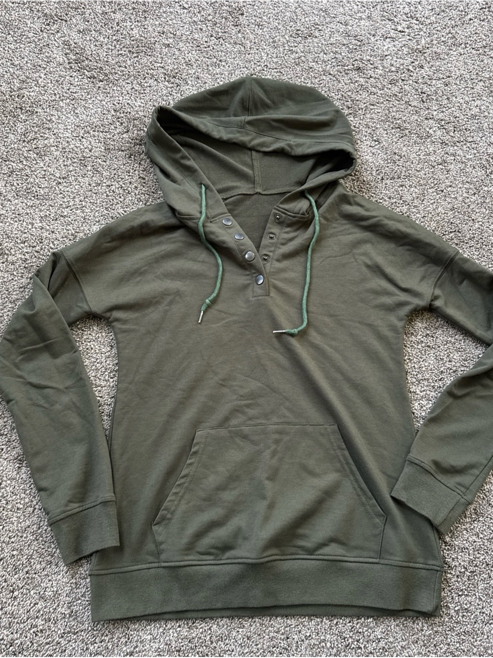 Women’s Small Olive Green Hooded Pullover with Henley Snap Placket EUC
